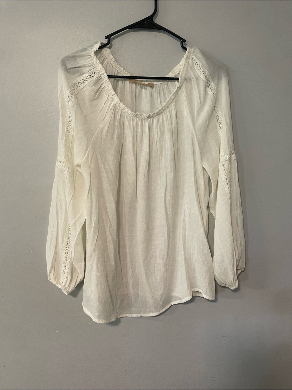 Hope & Harlow White Peasant Boho Blouse with Lace Trim - Women's Top Small